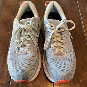 Hoka Bondi 7
